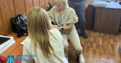 На Дніпропетровщині судитимуть експосадовицю через закупівлю дронів за завищеними цінами