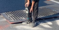 В Днепре убрали берлинские подушки через несколько часов после их установки - рис. 13