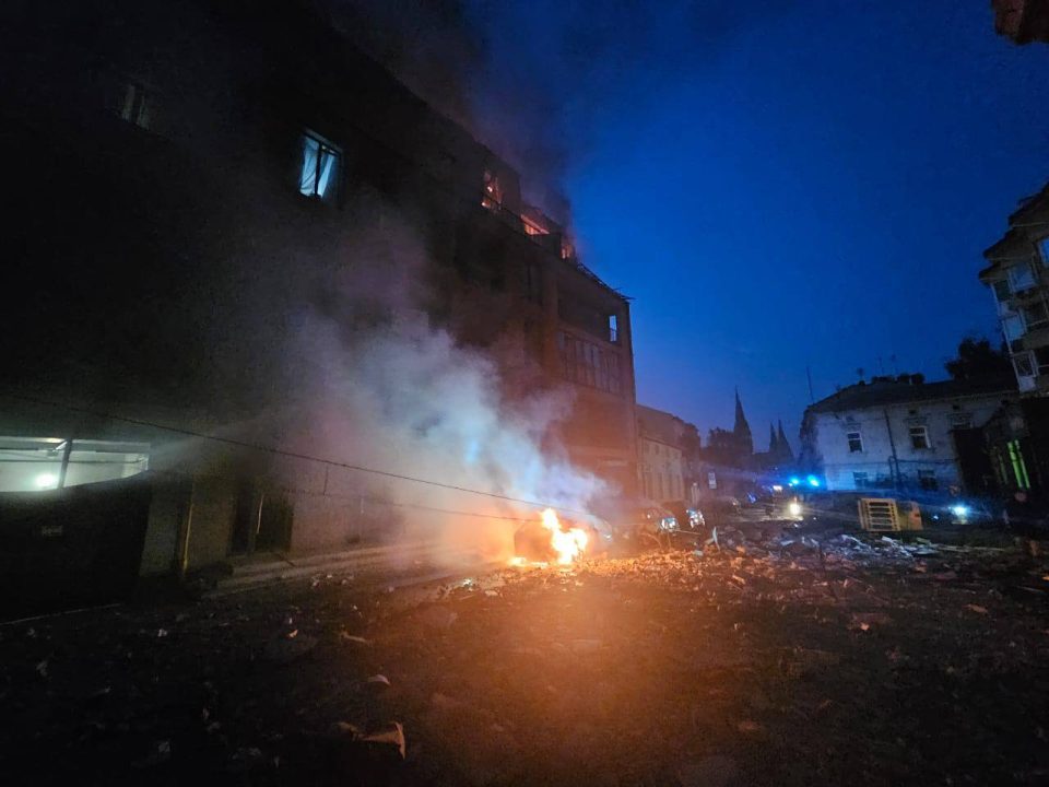 Кількість постраждалих у Львові через нічну атаку зросла до 25: серед них п'ятеро дітей
