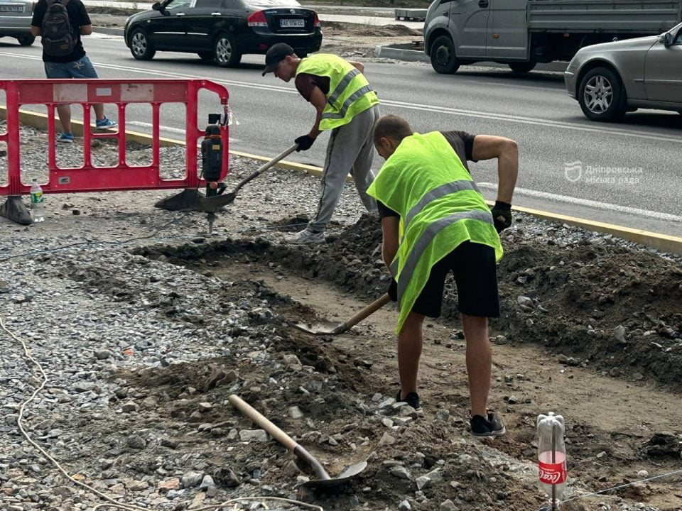 В Днепре продолжается комплексный ремонт улицы Калиновой с учетом инклюзивности - рис. 1
