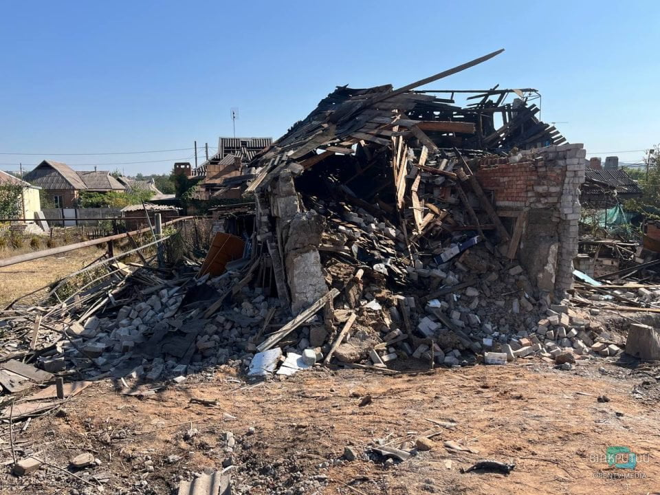 В Кривом Роге 23 сентября объявлен днем ​​траура по погибшим в результате ракетного удара - рис. 9