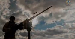 Сили ППО вночі збили ракету та п'ять безпілотників у небі над Дніпропетровщиною