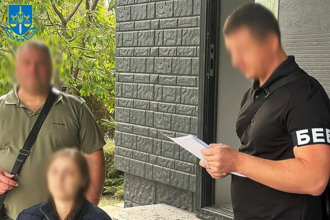 В Днепре чиновник горсовета растратил почти 2 миллиона гривен при закупке оборудования - рис. 4