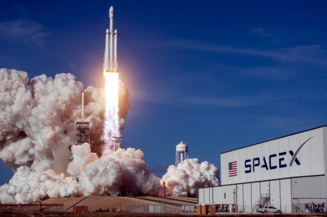 Компания из Днепропетровщины поставила трубы для ракет SpaceX - рис. 1