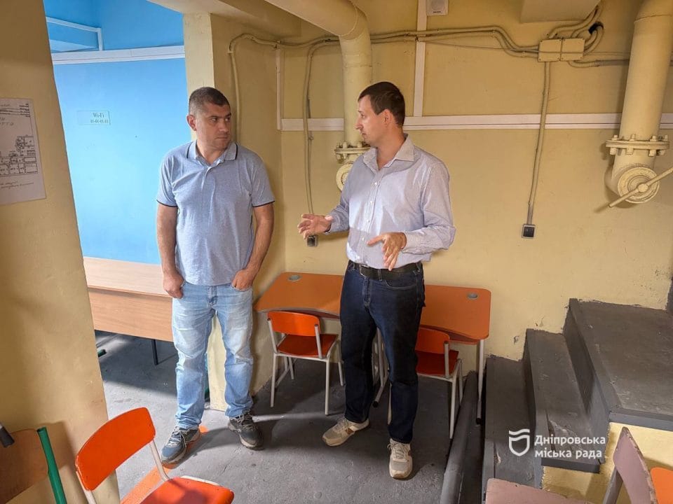 У Дніпрі по всьому місту ремонтують ліфти - рис. 2