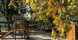 У Дніпрі в сквері ім. Євгенія Єніна з'явився дитячий майданчик - рис. 2