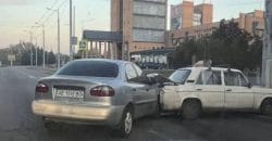В Днепре на Солнечной Набережной произошла авария: движение затруднено - рис. 4